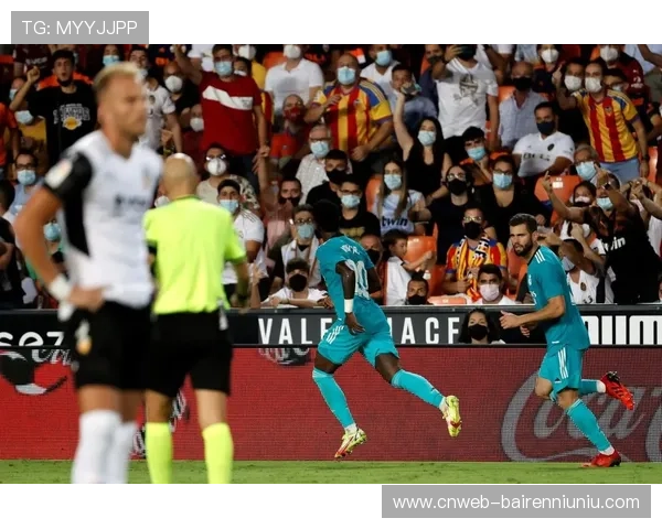 特巴斯与俱乐部关系紧张,西甲联盟内部矛盾公开化